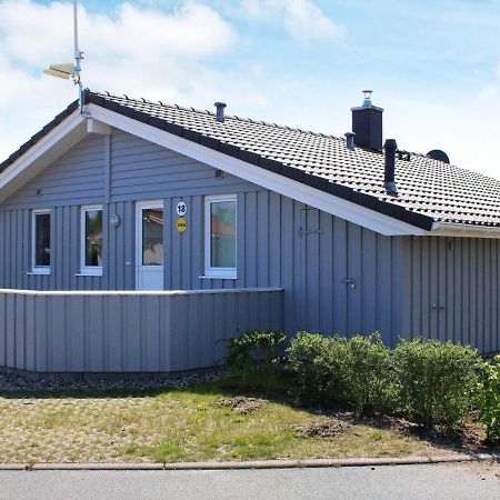 Three-Bedroom Holiday Home In Groemitz 19 Экстерьер фото