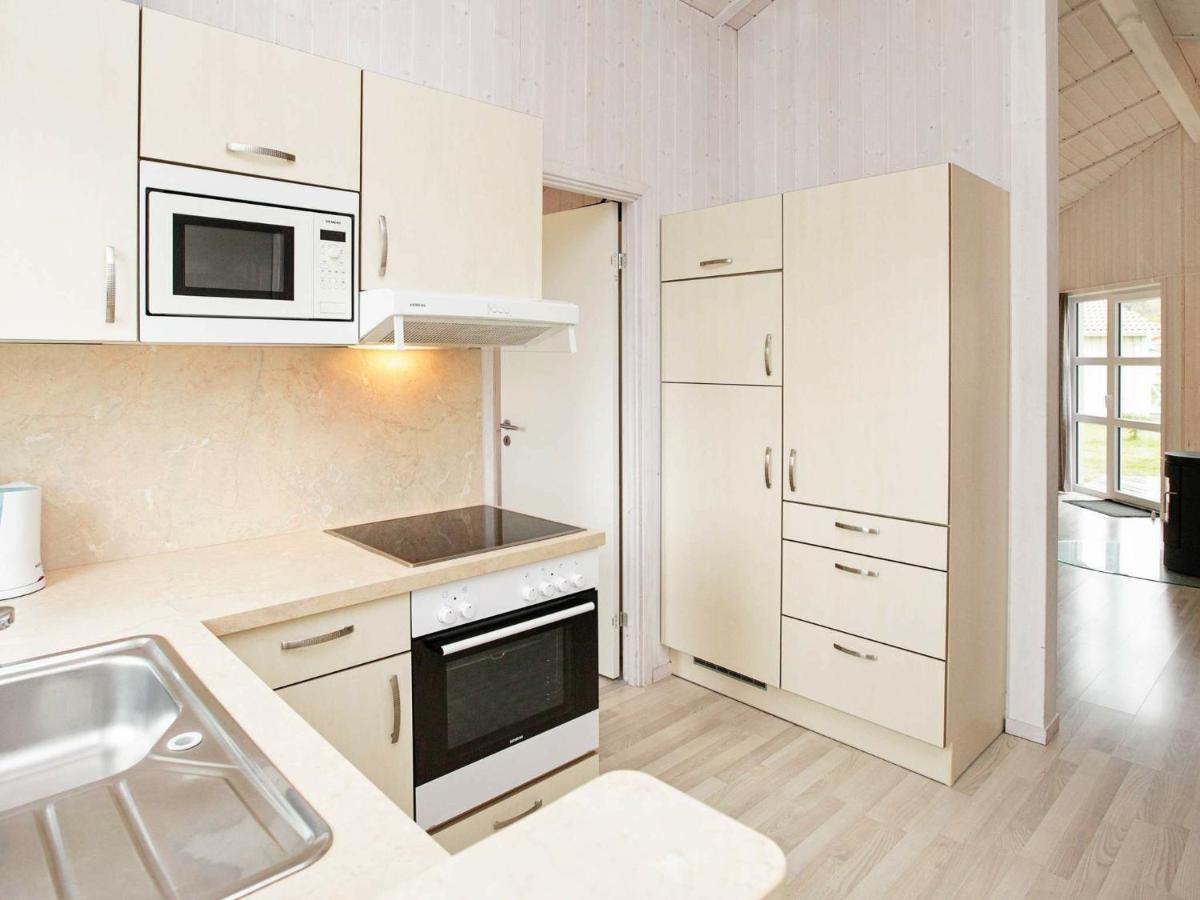 Three-Bedroom Holiday Home In Groemitz 19 Экстерьер фото